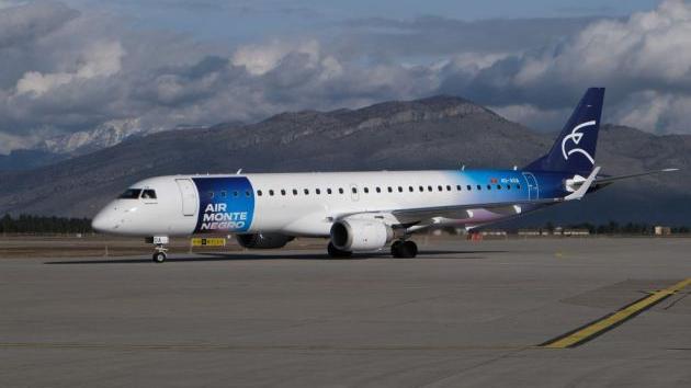 Air Montenegro brendirao prvi avion