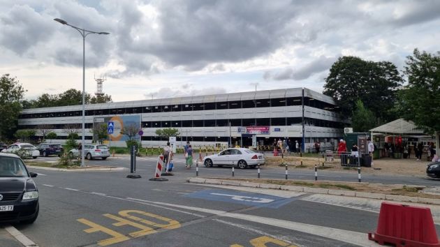 garaža Aerodrom Beograd