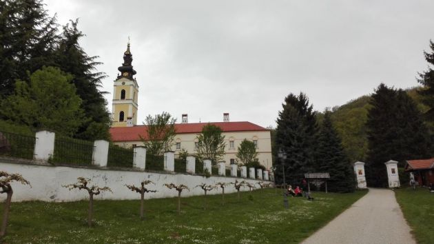 Manastir Grgeteg na Fruškoj Gori