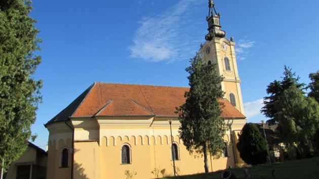 Hram Svetog oca Nikolaja Zemun