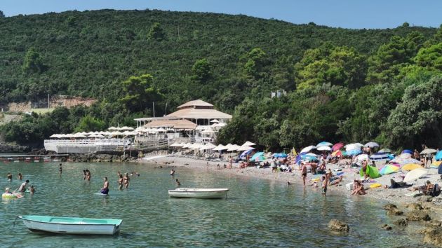 plaža Oblatno Radovići Tivat