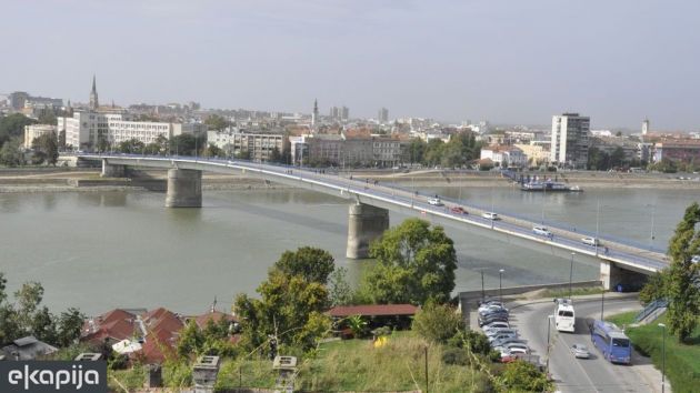 Varadinski most Novi Sad
